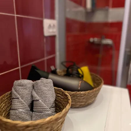 Downtown Dream Duplex * ティラナ